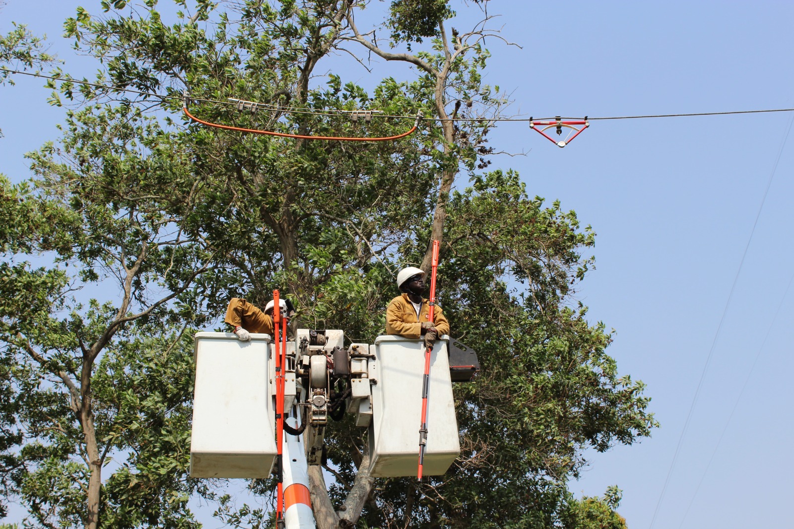 Matériel de raccordement électrique utilisé par Penta Sénégal